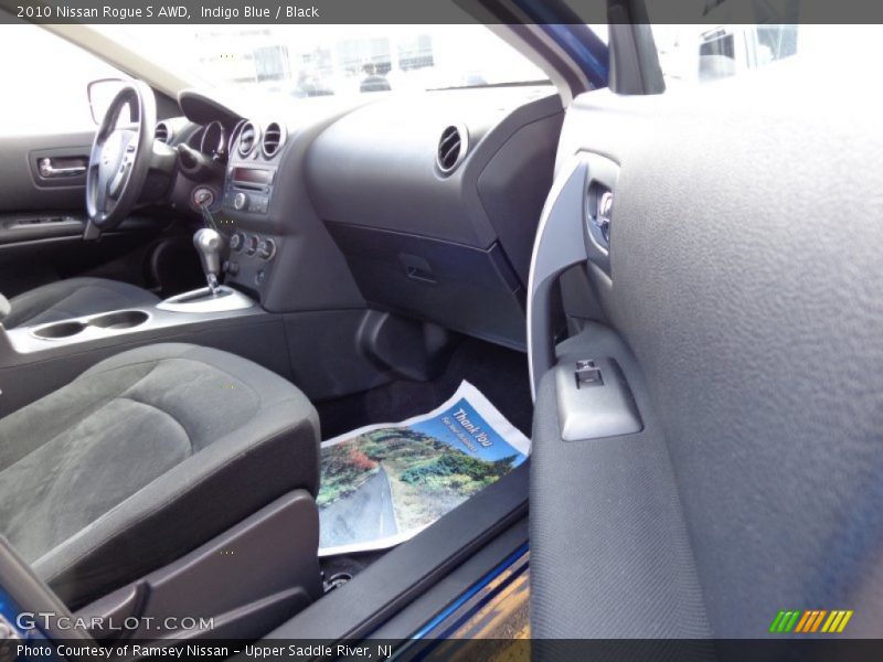 Indigo Blue / Black 2010 Nissan Rogue S AWD