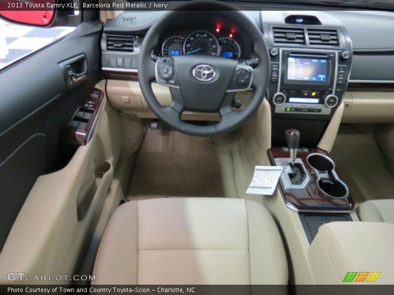Barcelona Red Metallic / Ivory 2013 Toyota Camry XLE