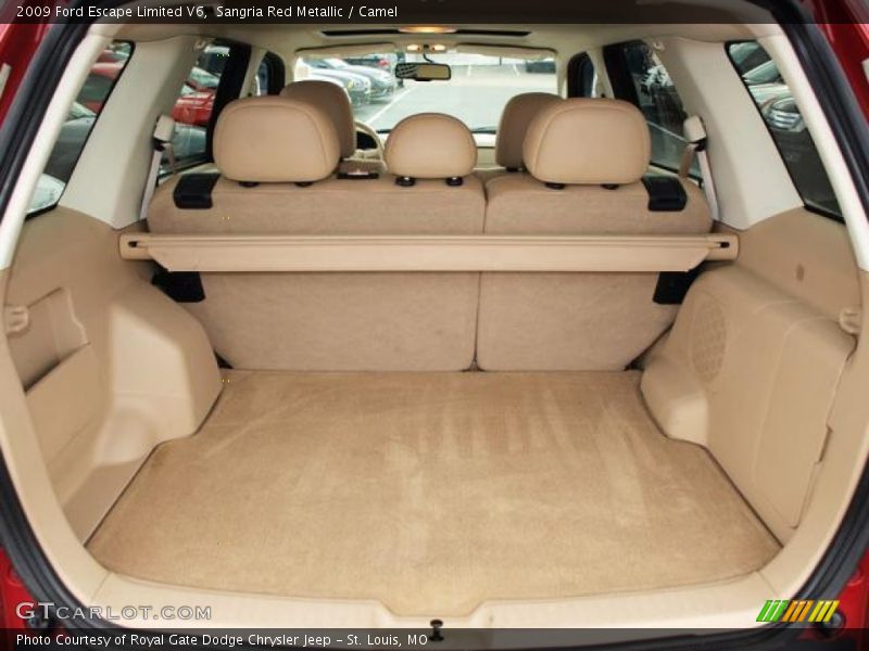  2009 Escape Limited V6 Trunk