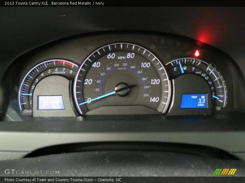 Barcelona Red Metallic / Ivory 2013 Toyota Camry XLE