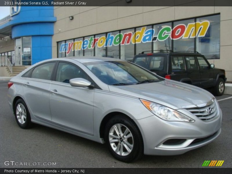 Radiant Silver / Gray 2011 Hyundai Sonata GLS