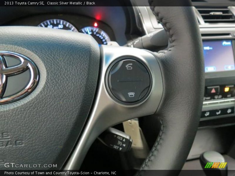 Classic Silver Metallic / Black 2013 Toyota Camry SE