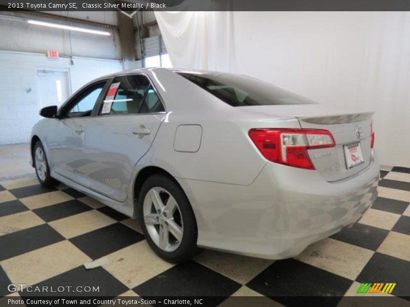 Classic Silver Metallic / Black 2013 Toyota Camry SE