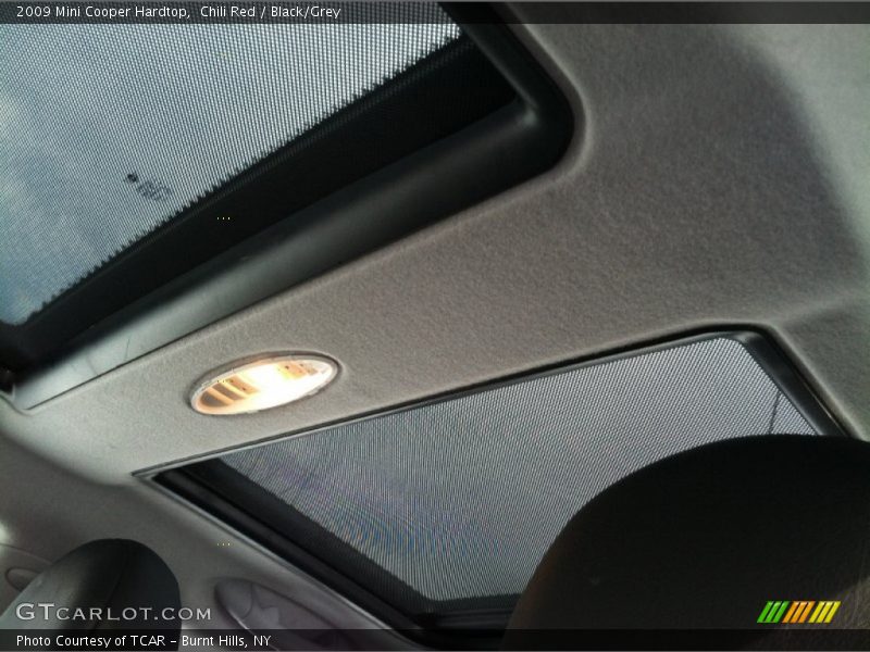 Chili Red / Black/Grey 2009 Mini Cooper Hardtop