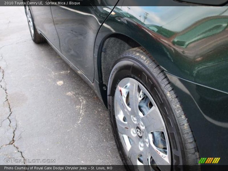 Spruce Mica / Bisque 2010 Toyota Camry LE