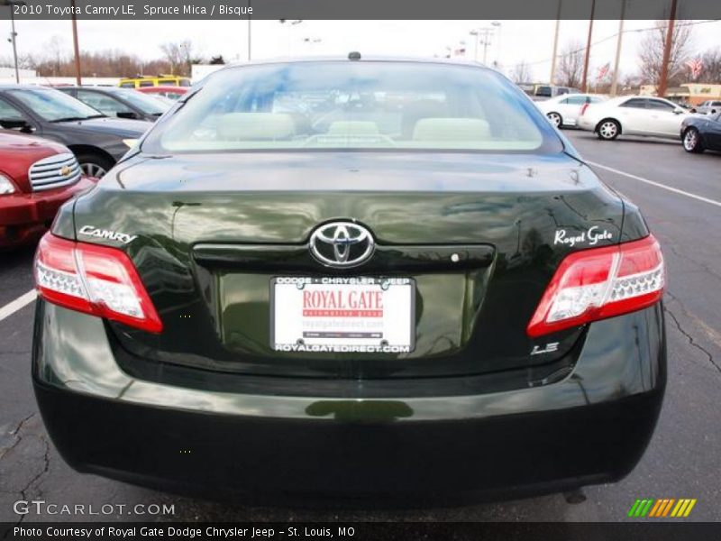 Spruce Mica / Bisque 2010 Toyota Camry LE