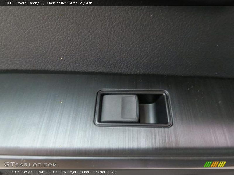 Classic Silver Metallic / Ash 2013 Toyota Camry LE