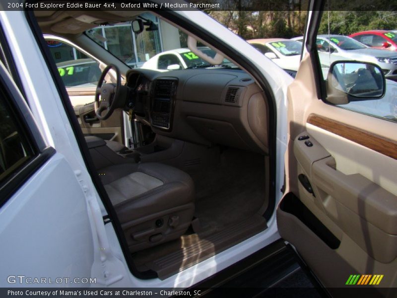 Oxford White / Medium Parchment 2004 Ford Explorer Eddie Bauer 4x4