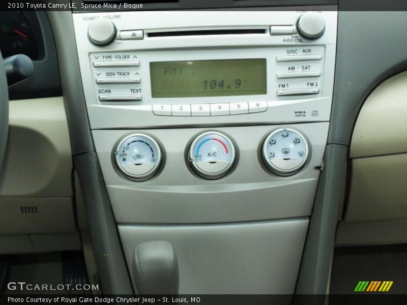 Controls of 2010 Camry LE