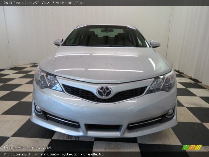 Classic Silver Metallic / Black 2013 Toyota Camry SE
