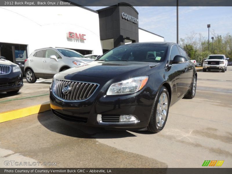 Black Onyx / Ebony 2012 Buick Regal