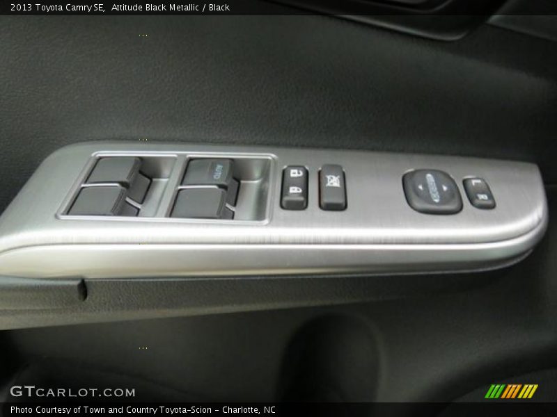 Attitude Black Metallic / Black 2013 Toyota Camry SE