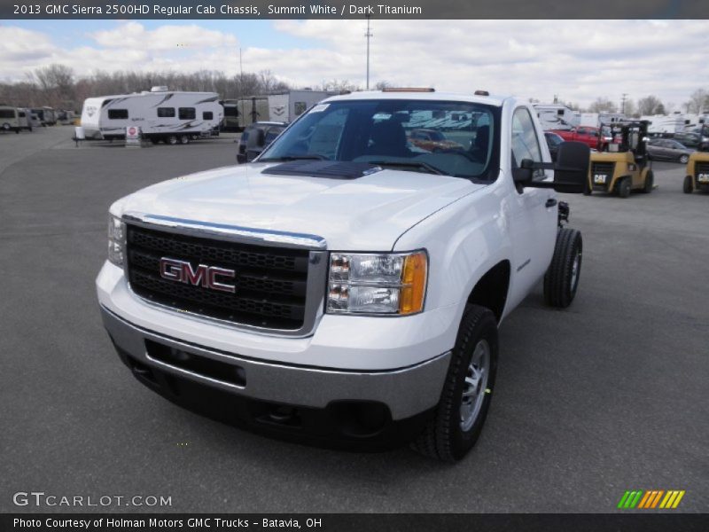 Summit White / Dark Titanium 2013 GMC Sierra 2500HD Regular Cab Chassis