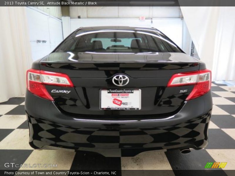 Attitude Black Metallic / Black 2013 Toyota Camry SE