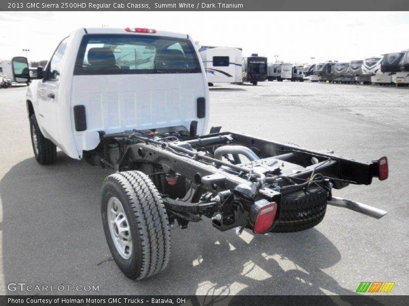 Summit White / Dark Titanium 2013 GMC Sierra 2500HD Regular Cab Chassis