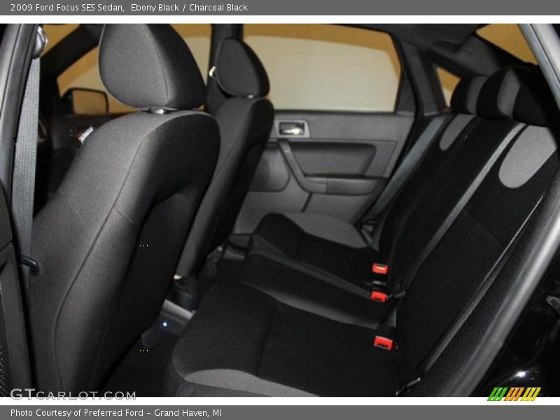 Ebony Black / Charcoal Black 2009 Ford Focus SES Sedan