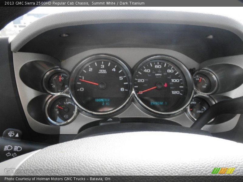 Summit White / Dark Titanium 2013 GMC Sierra 2500HD Regular Cab Chassis