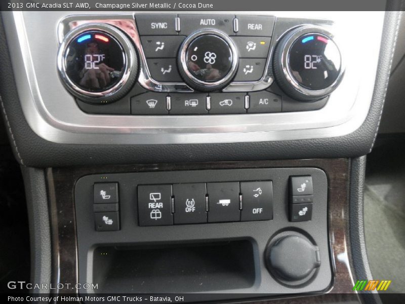 Champagne Silver Metallic / Cocoa Dune 2013 GMC Acadia SLT AWD