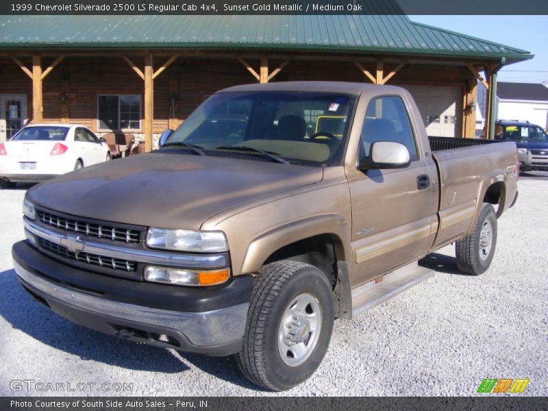 Front 3/4 View of 1999 Silverado 2500 LS Regular Cab 4x4