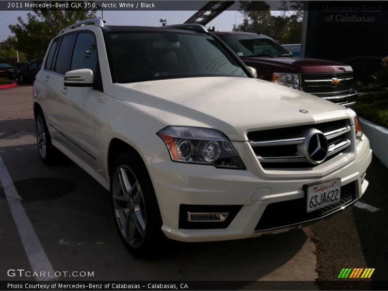 Arctic White / Black 2011 Mercedes-Benz GLK 350