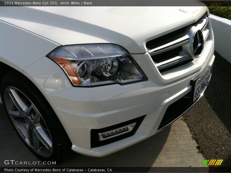 Arctic White / Black 2011 Mercedes-Benz GLK 350