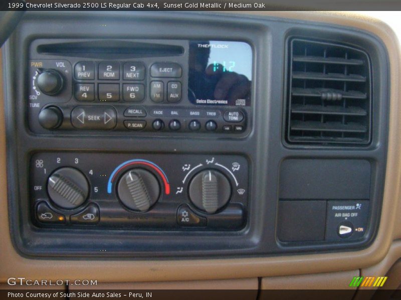 Controls of 1999 Silverado 2500 LS Regular Cab 4x4