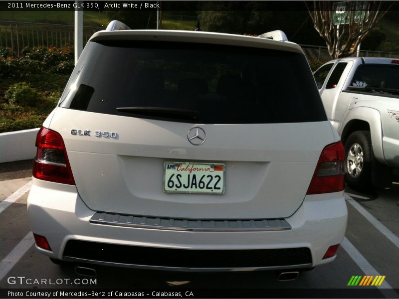 Arctic White / Black 2011 Mercedes-Benz GLK 350