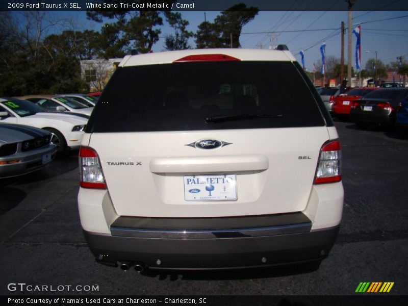 White Sand Tri-Coat Metallic / Camel 2009 Ford Taurus X SEL