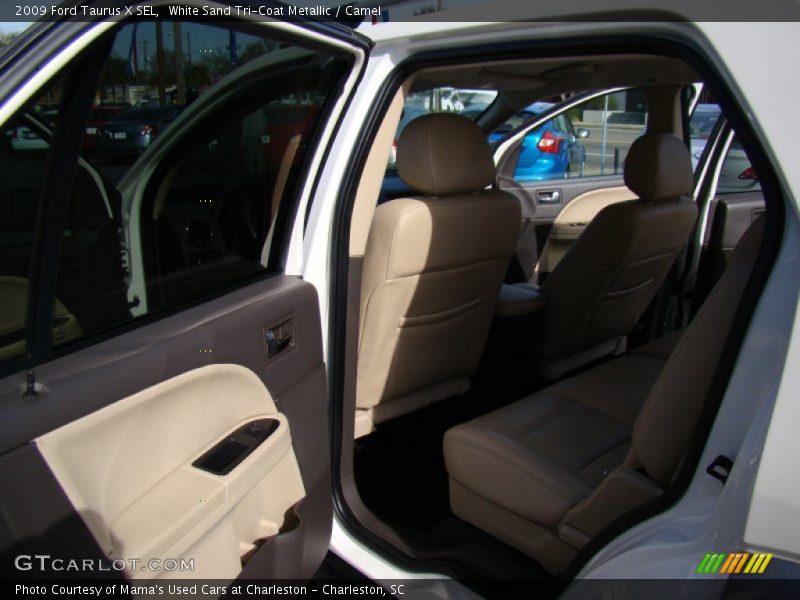 White Sand Tri-Coat Metallic / Camel 2009 Ford Taurus X SEL