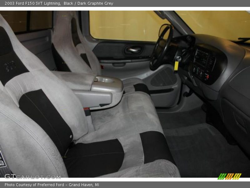 Black / Dark Graphite Grey 2003 Ford F150 SVT Lightning
