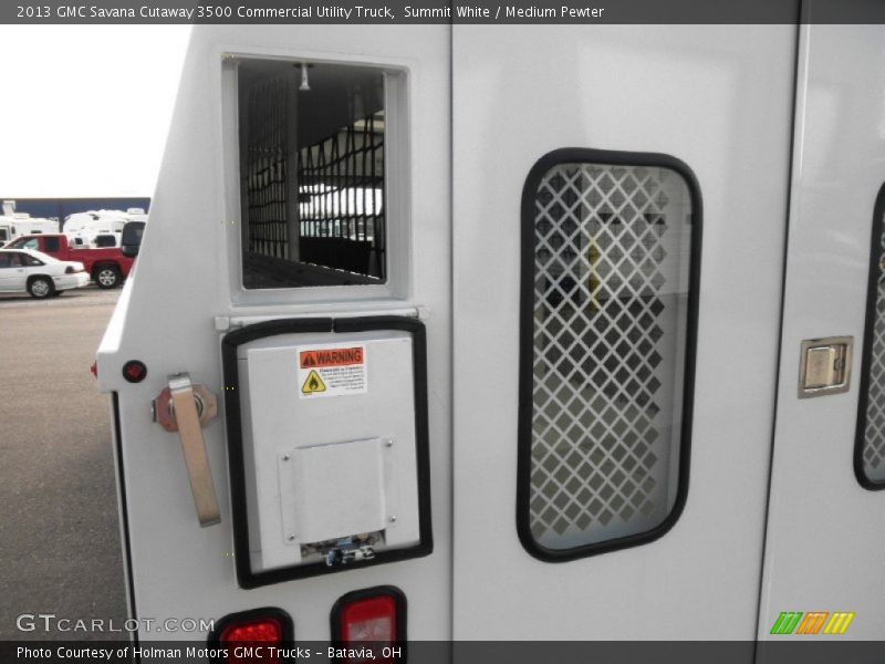 Summit White / Medium Pewter 2013 GMC Savana Cutaway 3500 Commercial Utility Truck