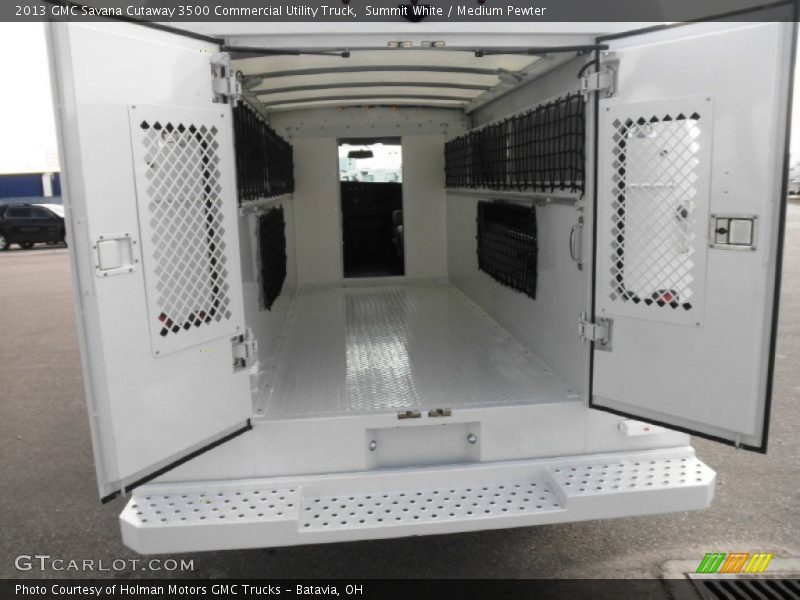  2013 Savana Cutaway 3500 Commercial Utility Truck Trunk