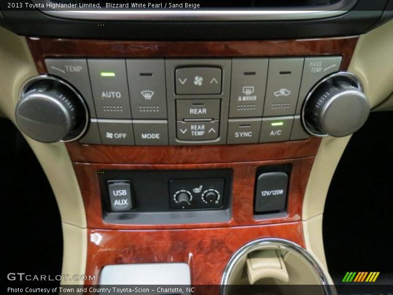 Blizzard White Pearl / Sand Beige 2013 Toyota Highlander Limited
