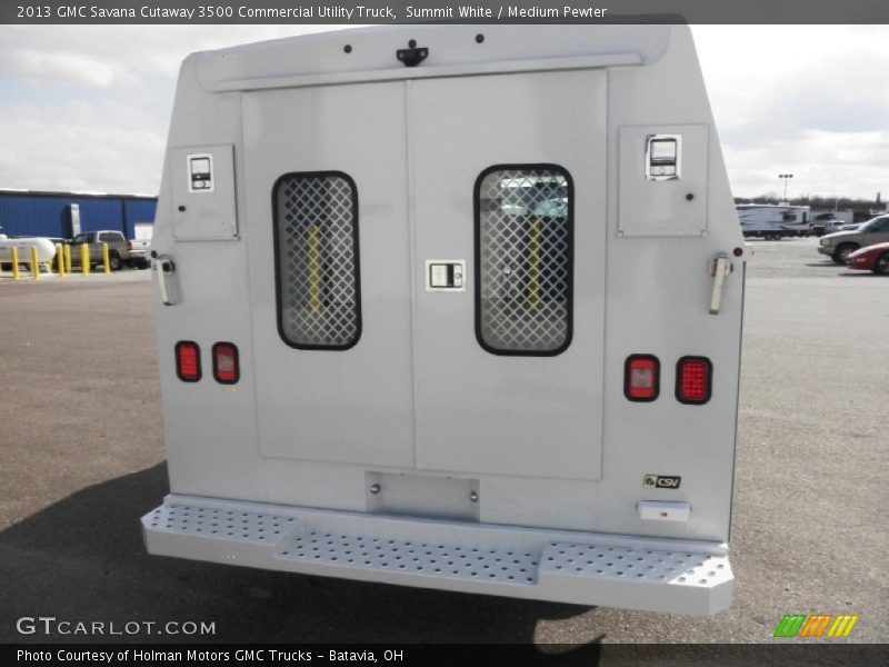 Summit White / Medium Pewter 2013 GMC Savana Cutaway 3500 Commercial Utility Truck