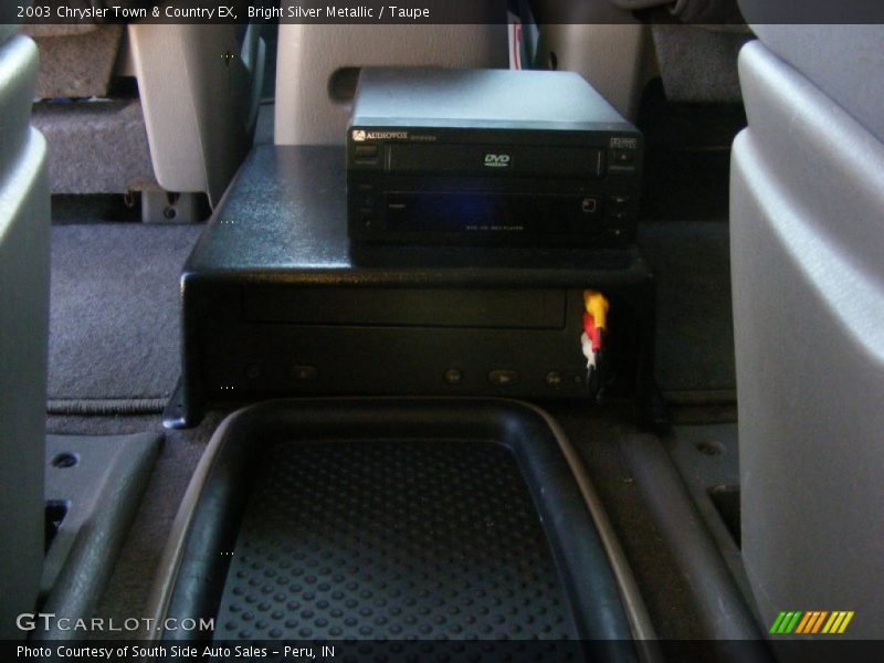 Bright Silver Metallic / Taupe 2003 Chrysler Town & Country EX