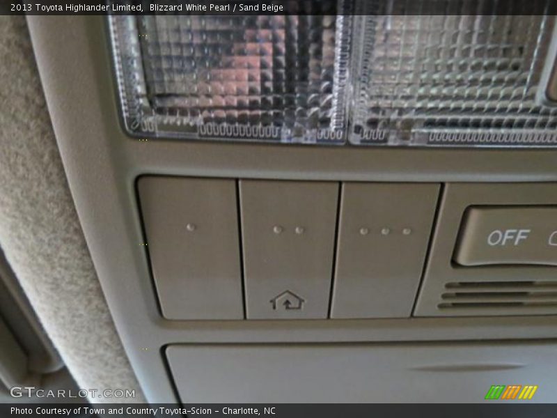 Blizzard White Pearl / Sand Beige 2013 Toyota Highlander Limited