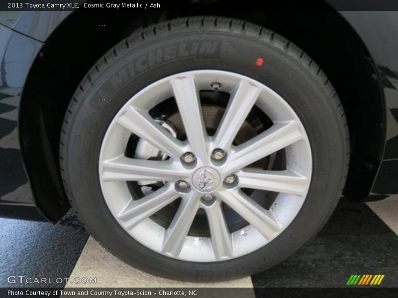 Cosmic Gray Metallic / Ash 2013 Toyota Camry XLE
