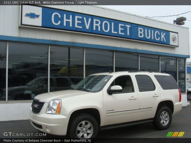 White Diamond Tricoat / Light Titanium 2012 GMC Yukon SLT 4x4