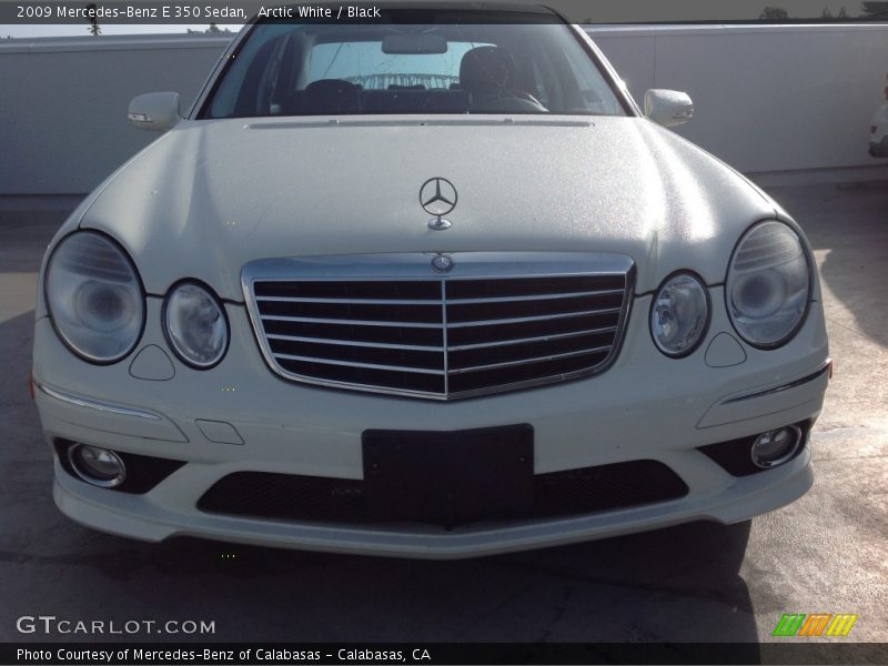 Arctic White / Black 2009 Mercedes-Benz E 350 Sedan