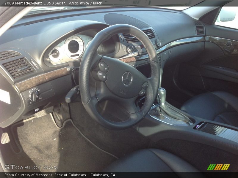 Arctic White / Black 2009 Mercedes-Benz E 350 Sedan