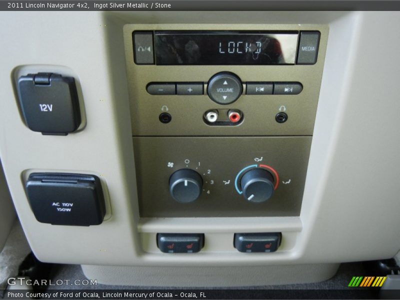 Ingot Silver Metallic / Stone 2011 Lincoln Navigator 4x2