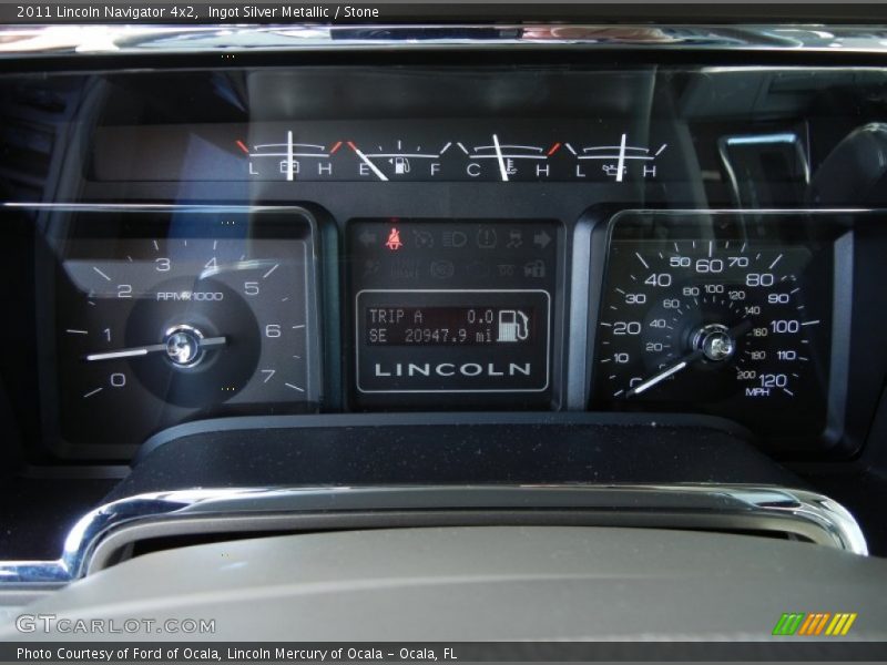 Ingot Silver Metallic / Stone 2011 Lincoln Navigator 4x2