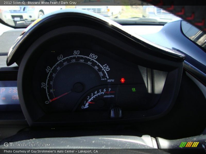 Blizzard White Pearl / Dark Gray 2012 Scion iQ
