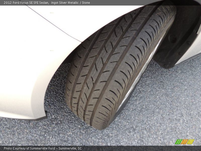 Ingot Silver Metallic / Stone 2012 Ford Focus SE SFE Sedan