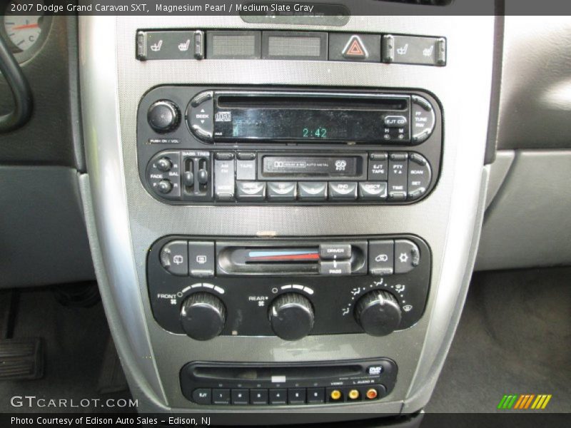 Controls of 2007 Grand Caravan SXT