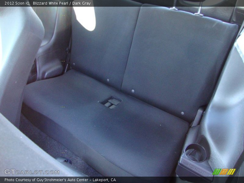 Blizzard White Pearl / Dark Gray 2012 Scion iQ