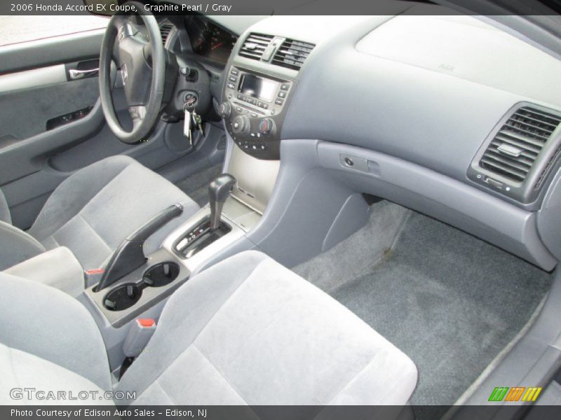 Dashboard of 2006 Accord EX Coupe
