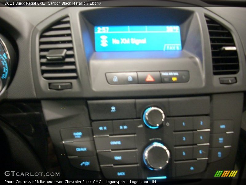 Carbon Black Metallic / Ebony 2011 Buick Regal CXL