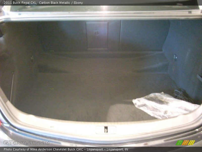 Carbon Black Metallic / Ebony 2011 Buick Regal CXL