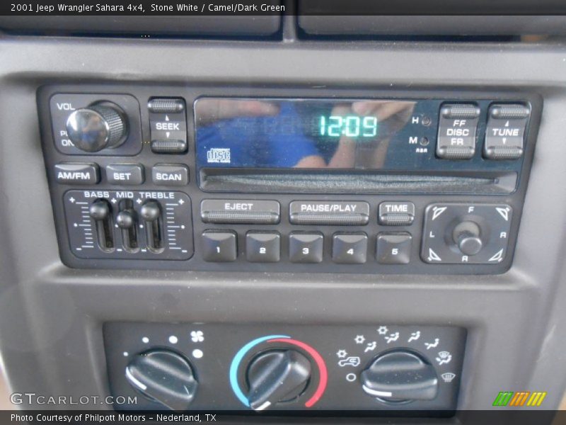 Stone White / Camel/Dark Green 2001 Jeep Wrangler Sahara 4x4